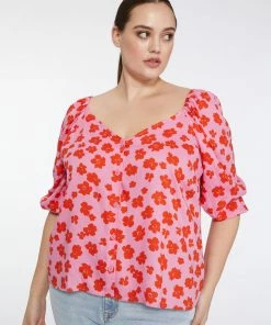 Sanctuary Clothing Floral Collage Daily Button Front Blouse Cherry Kiss Inclusive Collection