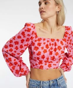 Sanctuary Clothing Going Solo Crop Tie Top Cherry Kiss