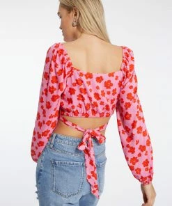 Sanctuary Clothing Going Solo Crop Tie Top Cherry Kiss 10 Sanctuary Clothing Going Solo Crop Tie Top Cherry Kiss