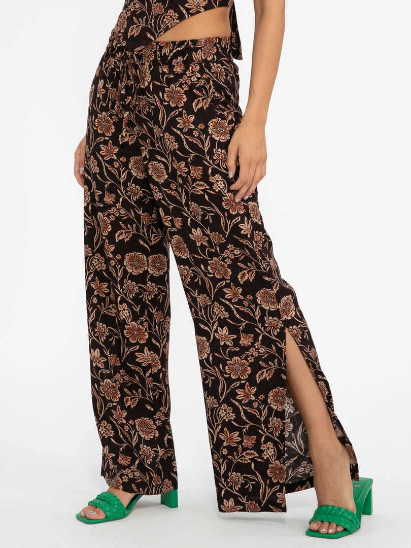 Sanctuary Clothing Side Slit Leg Pant Dusk Floral 3 Sanctuary Clothing Side Slit Leg Pant Dusk Floral