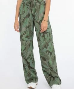 Sanctuary Clothing Terrain Pull On Pant Palm Camo Summer