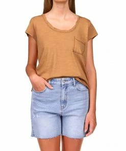 Sanctuary Clothing Traveler Twist Tee Lion