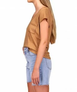 Sanctuary Clothing Traveler Twist Tee Lion