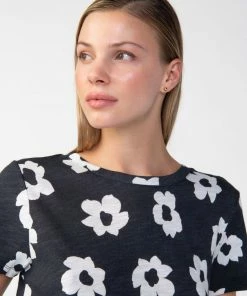 Sanctuary Clothing Floral Collage The Perfect Tee Flower Pop 9 Sanctuary Clothing Floral Collage The Perfect Tee Flower Pop