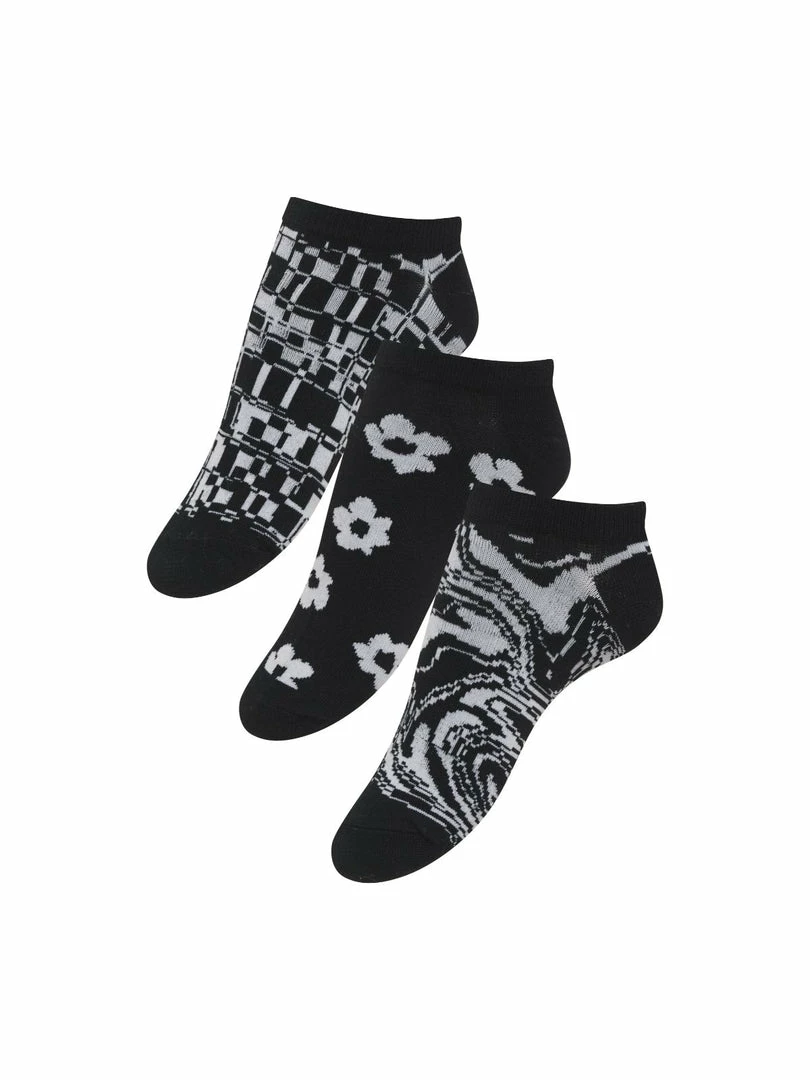 Sanctuary Clothing 3 Pack Low Cut Socks Assorted 1 Sanctuary Clothing 3 Pack Low Cut Socks Assorted