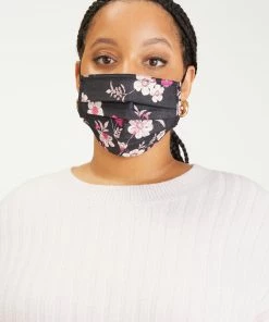 Sanctuary Clothing 5 Pack Fresh Prints PPE Masks 15 Sanctuary Clothing 5 Pack Fresh Prints PPE Masks