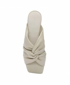 Sanctuary Footwear Flamingo Slip-on Sandal Clean Sand