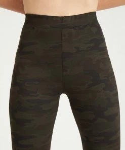 Sanctuary Clothing Core Essentials Runway Legging Forest Camo 13 Sanctuary Clothing Core Essentials Runway Legging Forest Camo