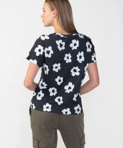 Sanctuary Clothing Floral Collage The Perfect Tee Flower Pop 8 Sanctuary Clothing Floral Collage The Perfect Tee Flower Pop