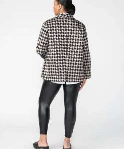 Sanctuary Clothing City Blazer Oatmilk Houndstooth Inclusive Collection 5 Sanctuary Clothing City Blazer Oatmilk Houndstooth Inclusive Collection